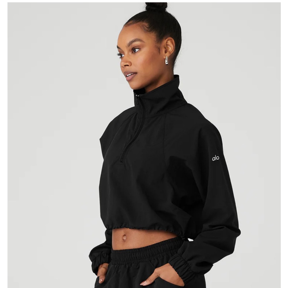 Alo Yoga Cropped 1/4 Zip Alumni Pullover
